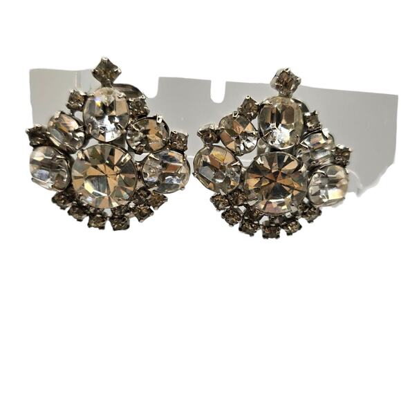 Vintage Bridal Prom Earrings Clip On Cluster Rhinestones Crystal Jewelry - Picture 1 of 9